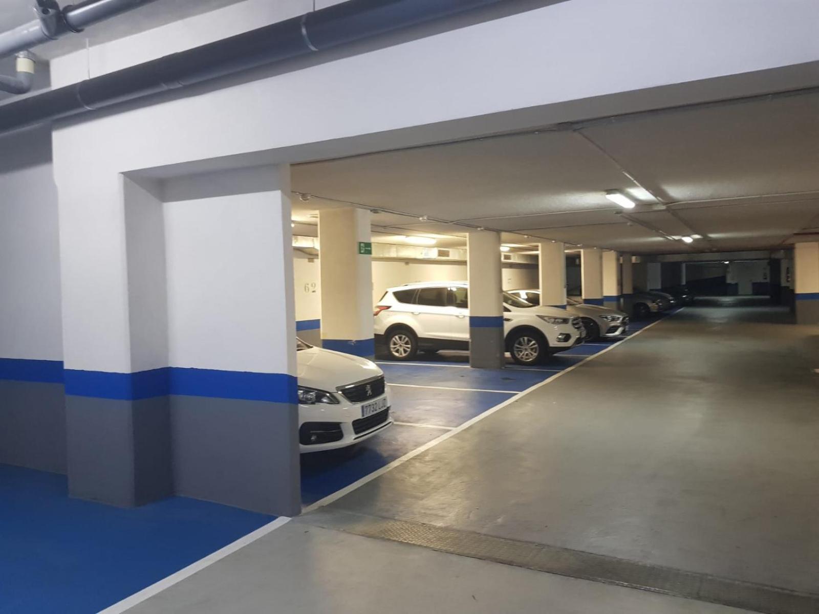 Ferienwohnung Vivienda Turistica En Bilbao La Vieja Con Wifi Y Parking Exterior foto